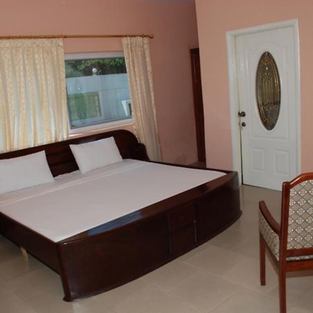 Hotel Obama Accra Pokoj fotografie